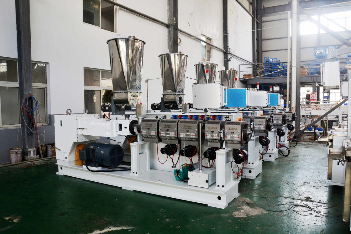 ZS65/132 Mesin ekstruder sekrup ganda kerucut untuk lini produksi profil luar WPC