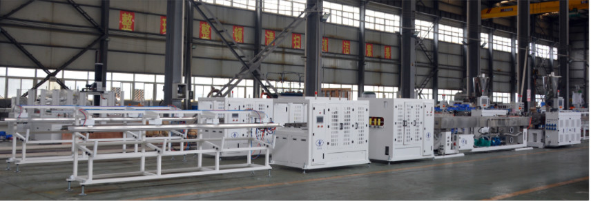 20-63/110/160/250mm Single Station PVC Pipe Making Machine Line Produksi Produksi Tinggi Output Lebih lama Hidup Konsumsi lebih rendah