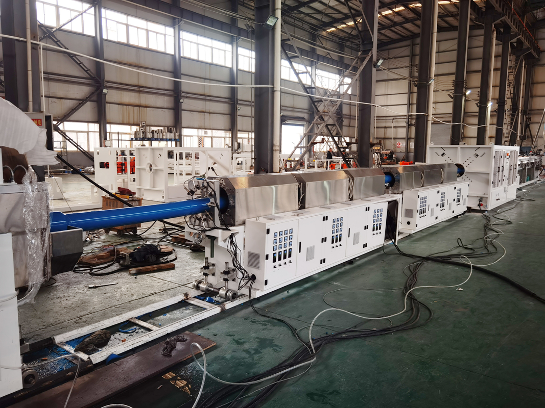 90-250mm / 160-400mm PVC-O Pipe Line Produksi pipa PVC O yang dapat diandalkan Proses Manufaktur