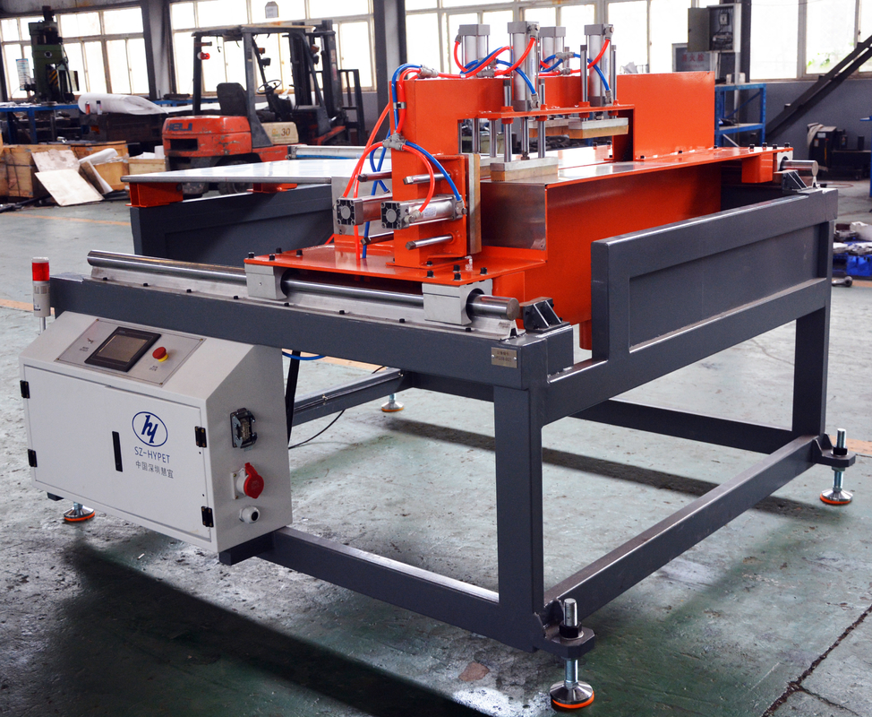 2200 / 2600mm PP Hollow Grid Board Machine 150kw Daya PP Hollow Board Extrusion Line