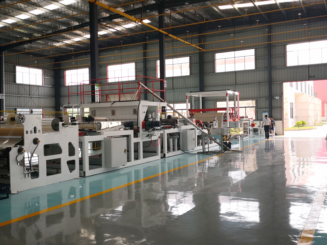 Automatic Hot Melt Adhesive Coating / Film Coating And Sand Coating Line Produksi Disesuaikan