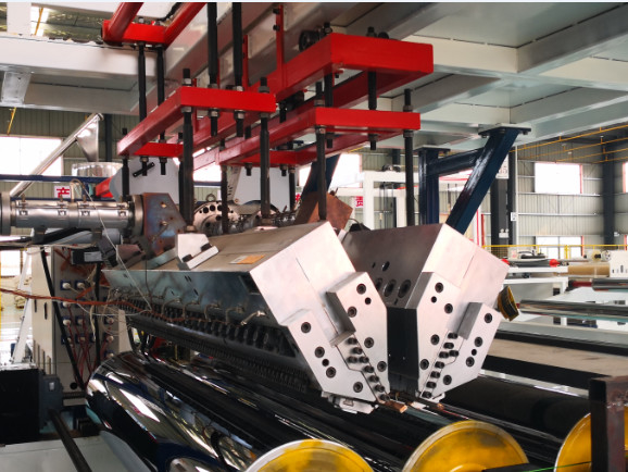 Automatic Hot Melt Adhesive Coating / Film Coating And Sand Coating Line Produksi Disesuaikan